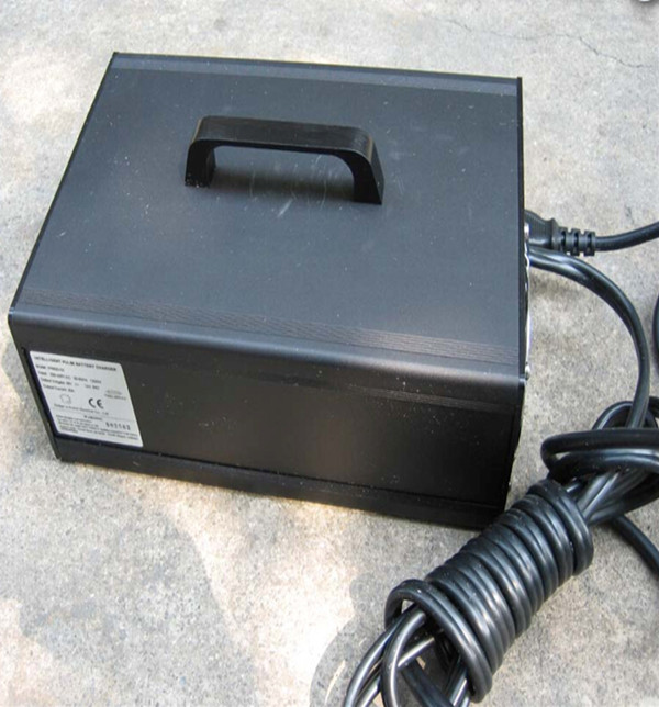 叉車電池充電器.jpg